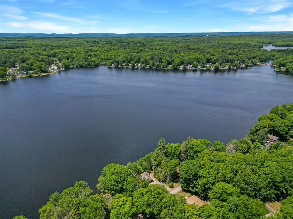 Photo of 4 Birch Ln