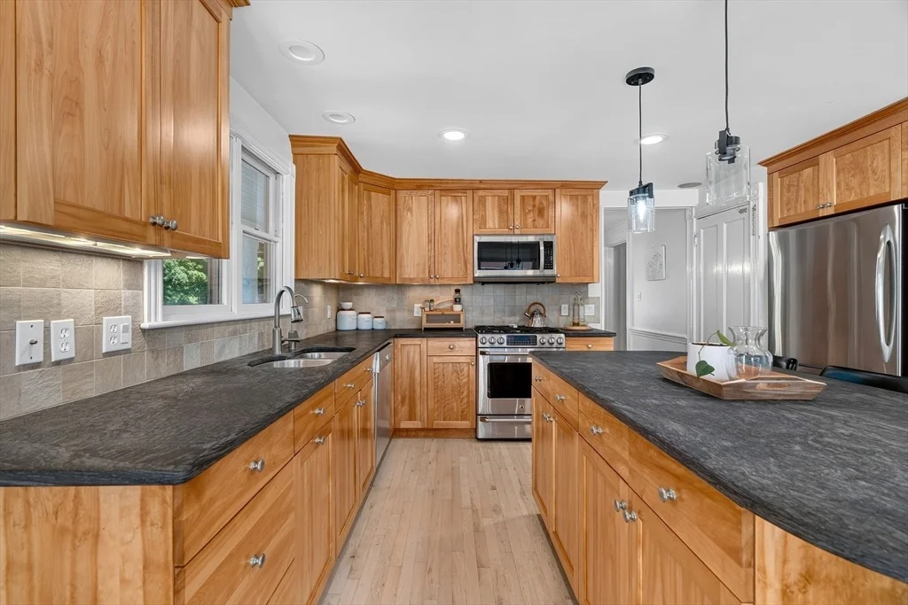 Photo of 11 Crescent St