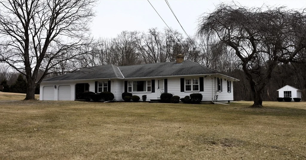 Photo of 36 Center Rd