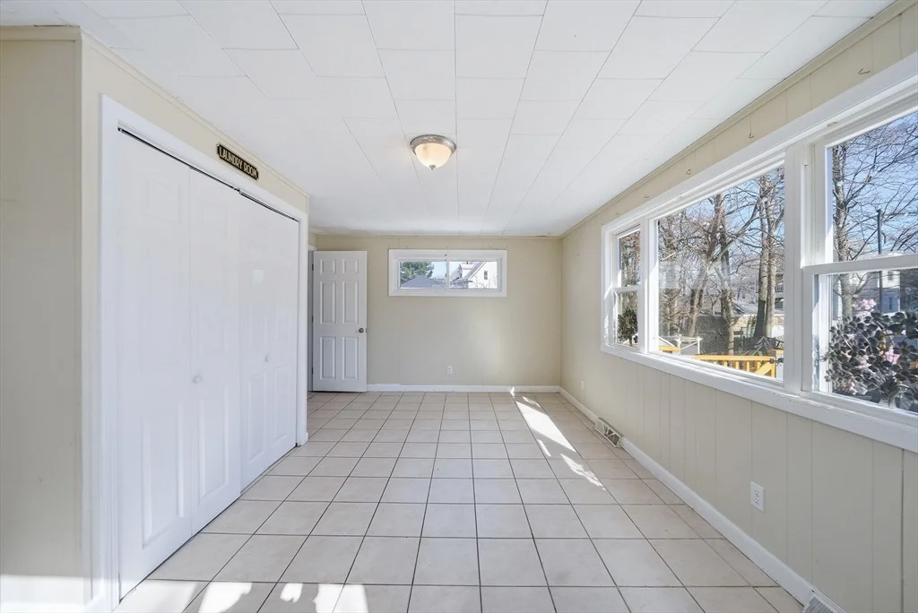 Photo of 12 Eade St