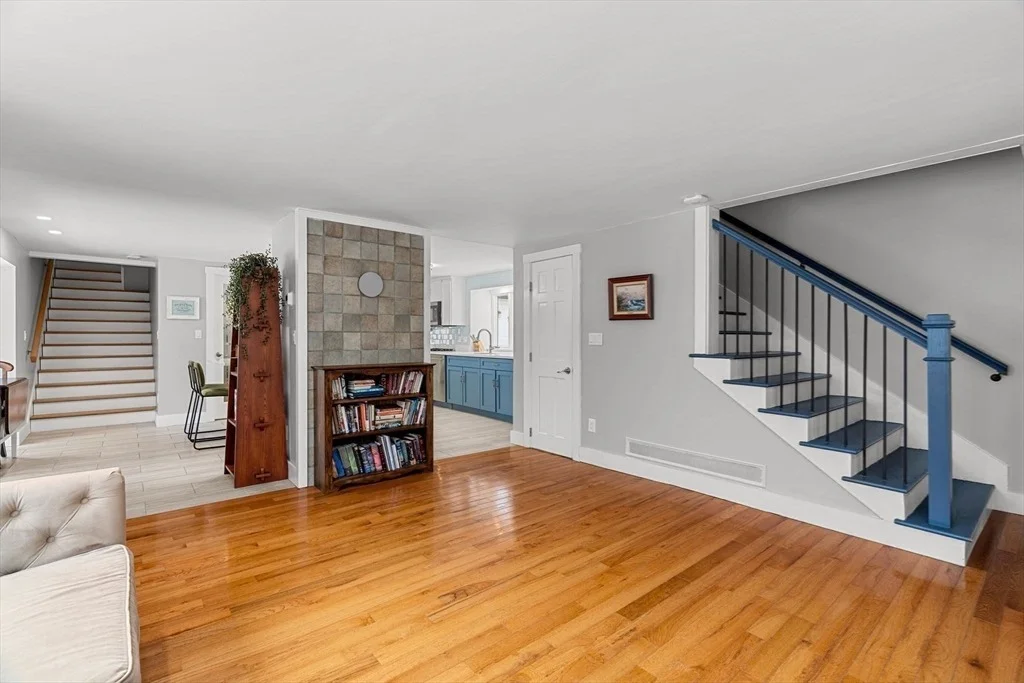 Photo of 30 Bear Hill Road