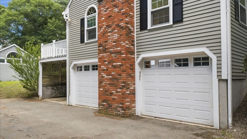 Photo of 4 Juniper Ln