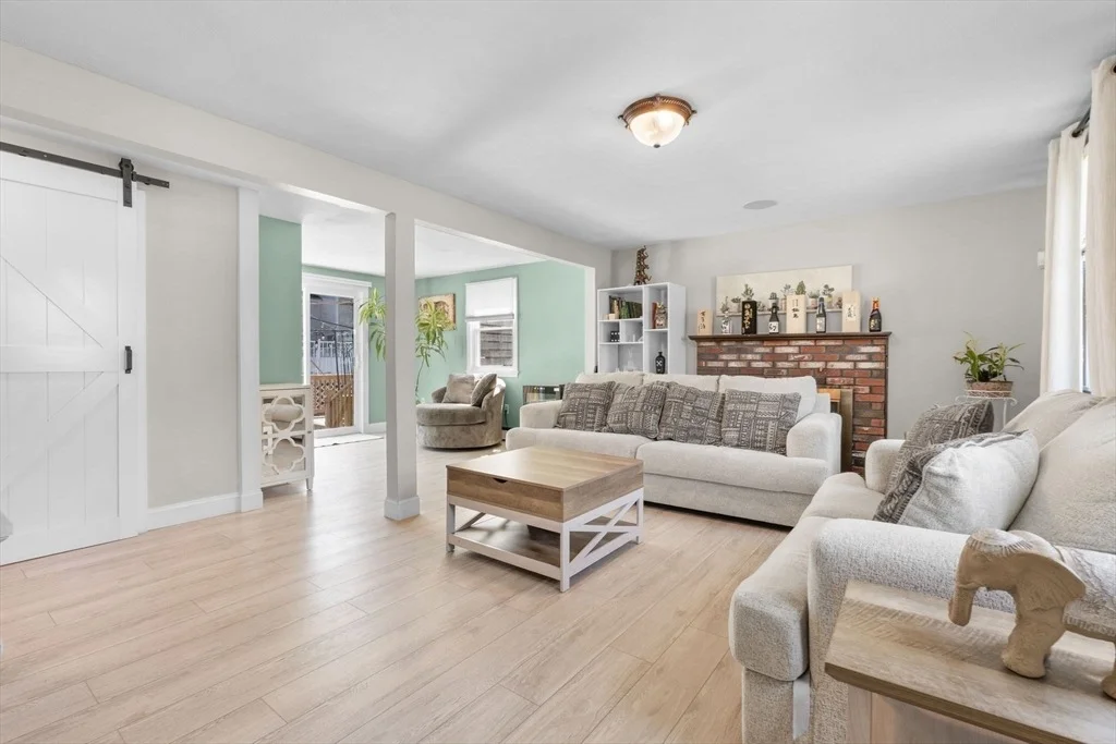 Photo of 185 Eighteenth St