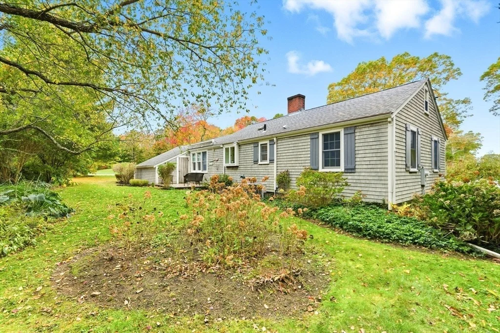 Photo of 18 James Way
