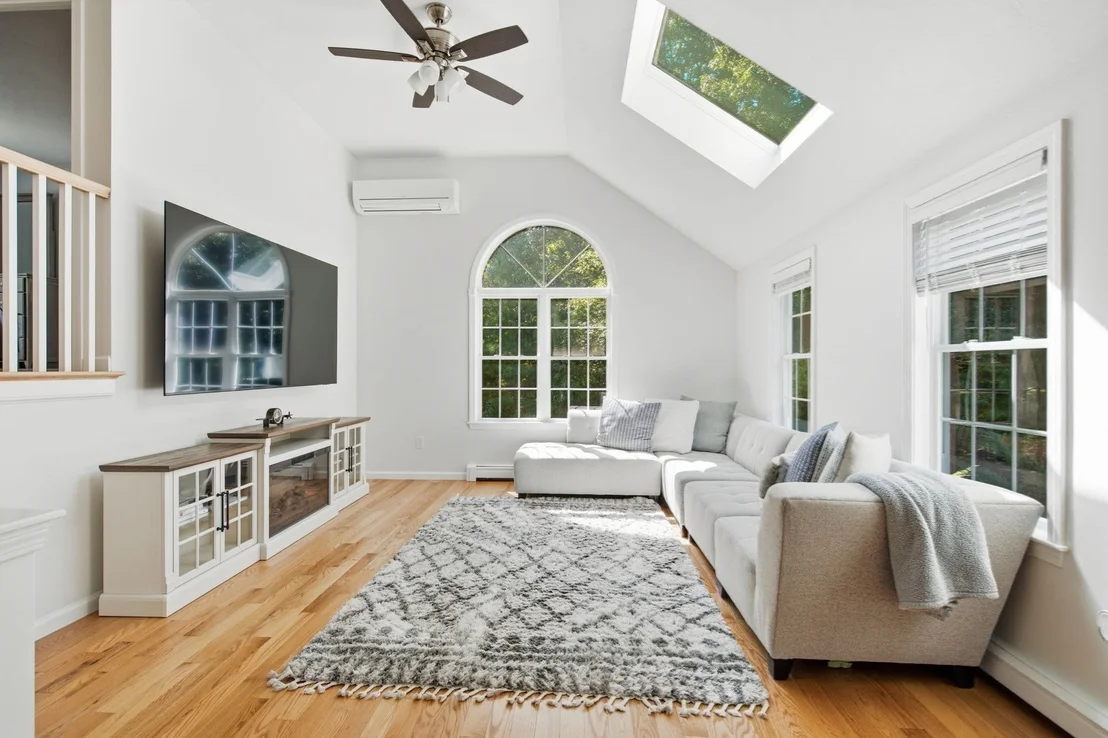 Photo of 1 Fellowship Cir