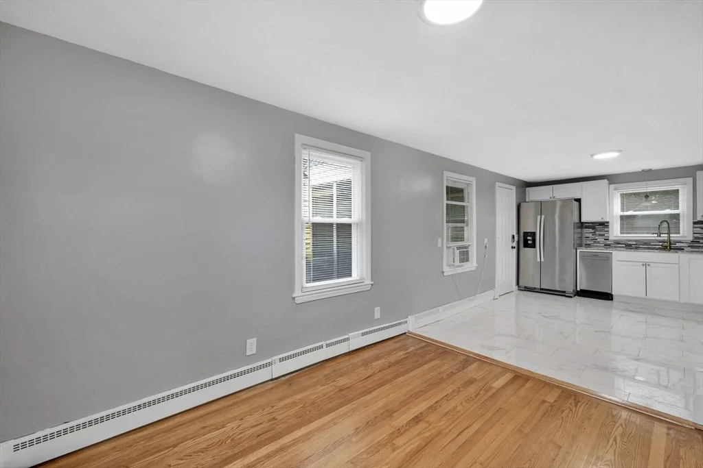 Photo of 38 Tinkham Rd