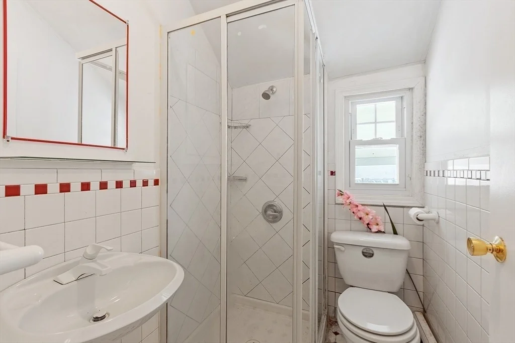 Photo of 53 Wallace Rd