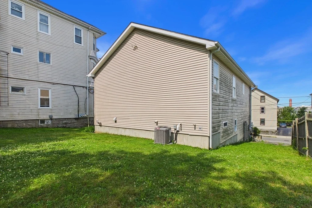Photo of 212 Haffards St