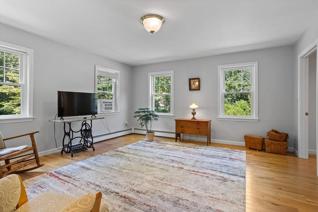 Photo of 80 Ames Rd