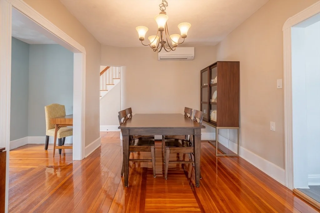 Photo of 9 Grand St