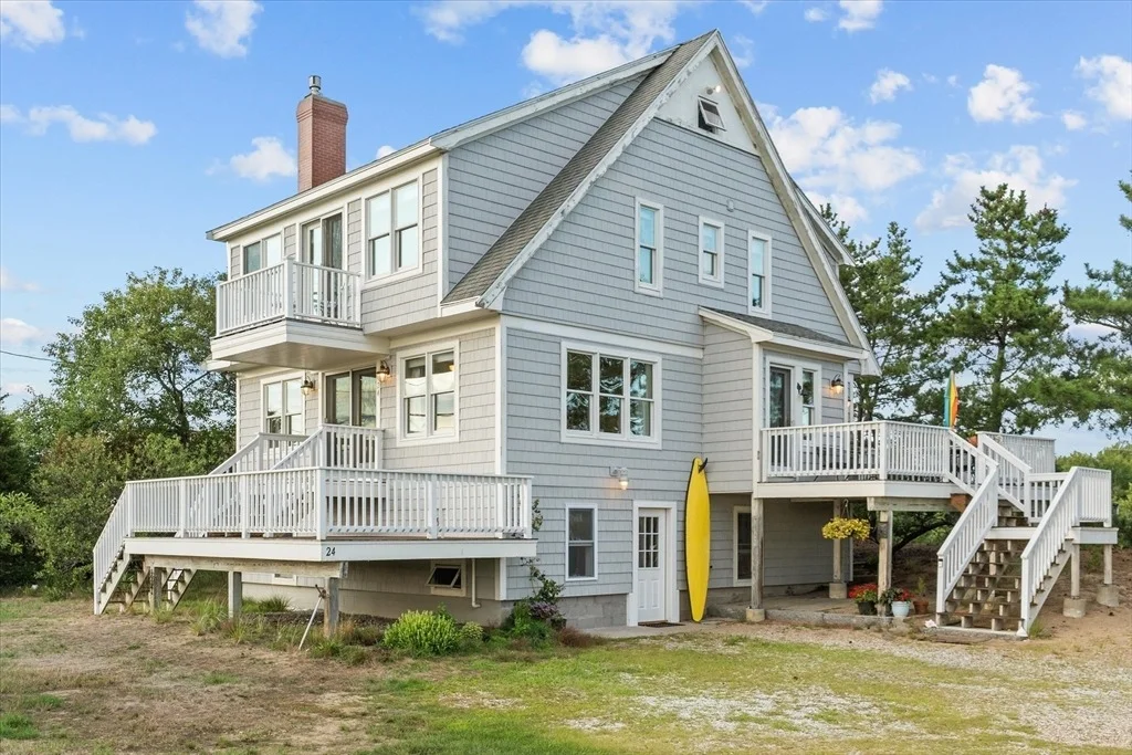 Photo of 24 Old Point Rd