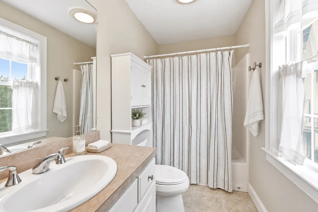 Photo of Unit B at 42 Longview Cir