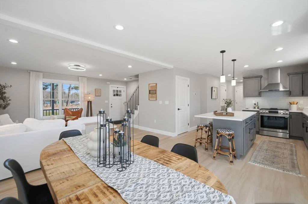 Photo of 212 Montgomery Rd