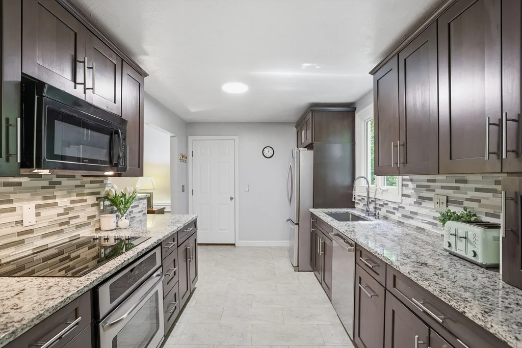 Photo of 123 Sugar Rd