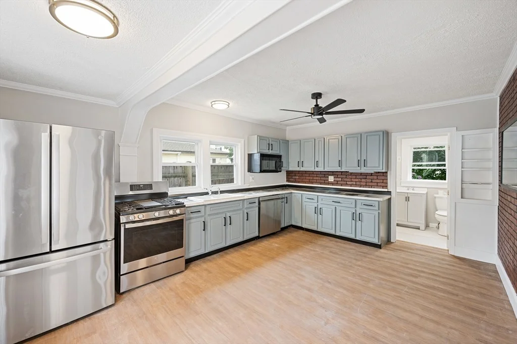 Photo of 4 Pollard Ave