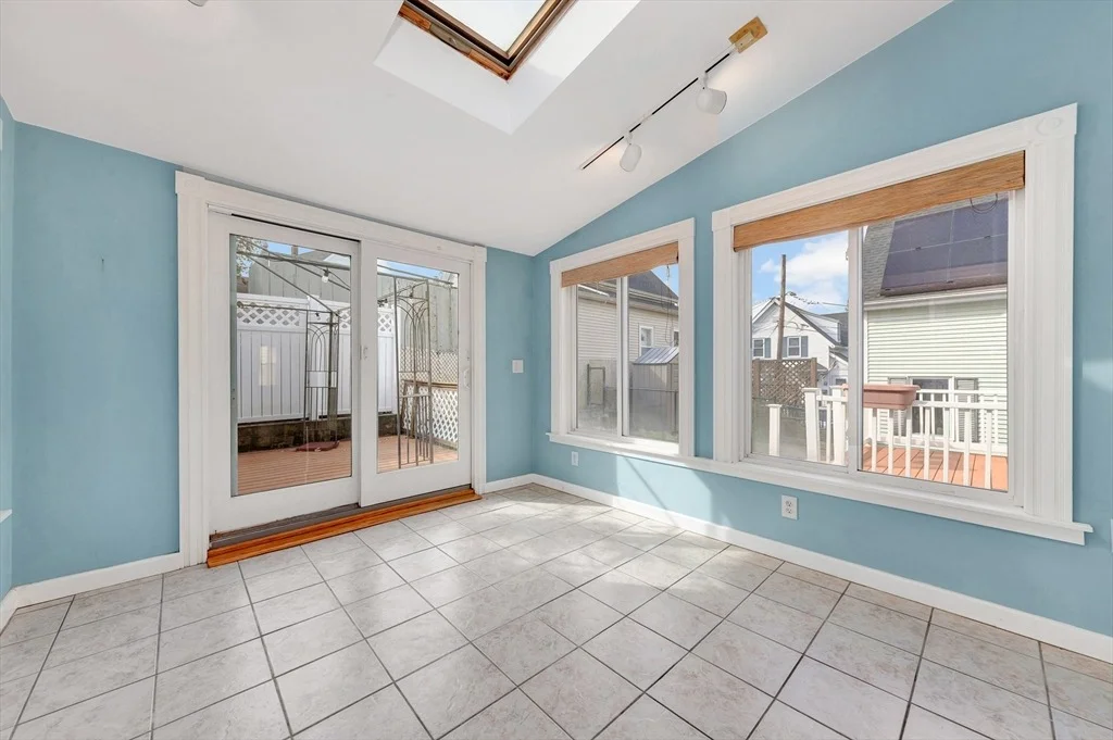 Photo of 7 Harold Ave