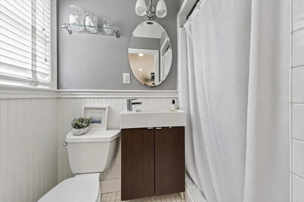 Photo of 26 Townsend Ave