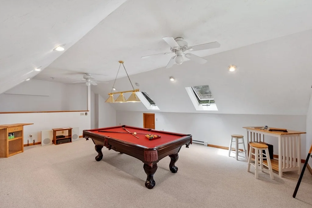 Photo of 492 Stow Rd