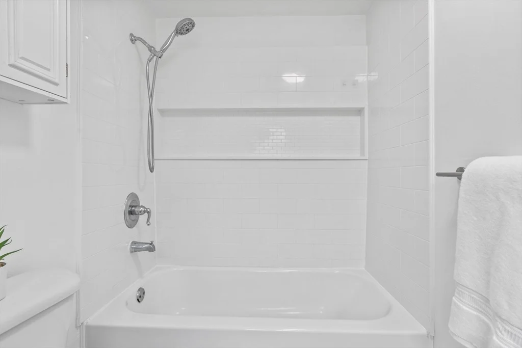 Photo of 55 Oak St