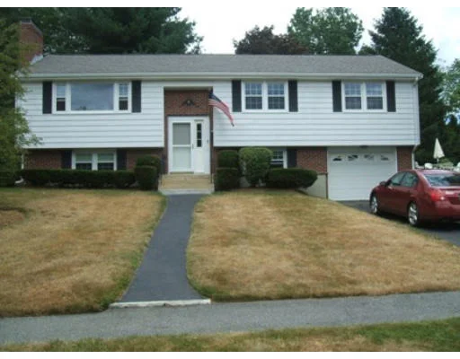 Photo of 7 Orrantia Cir