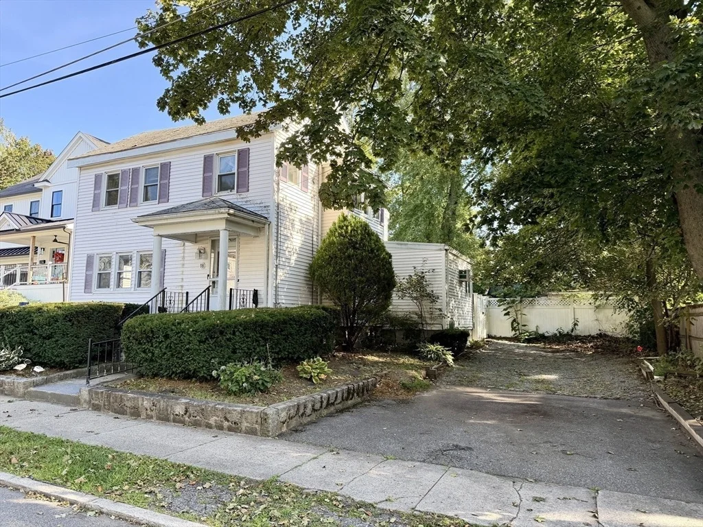 Photo of 18 Flint Ave