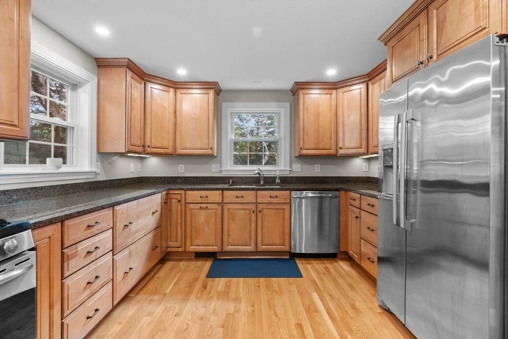 Photo of 26 Cushing Rd