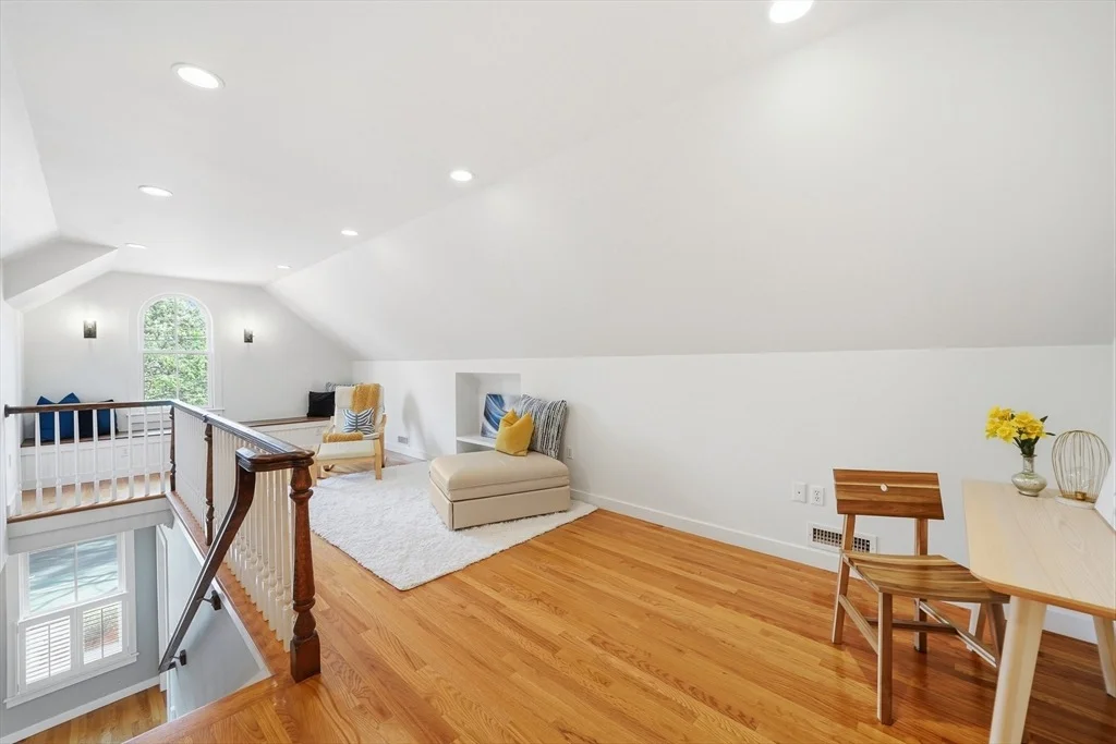 Photo of 136 Cedar St
