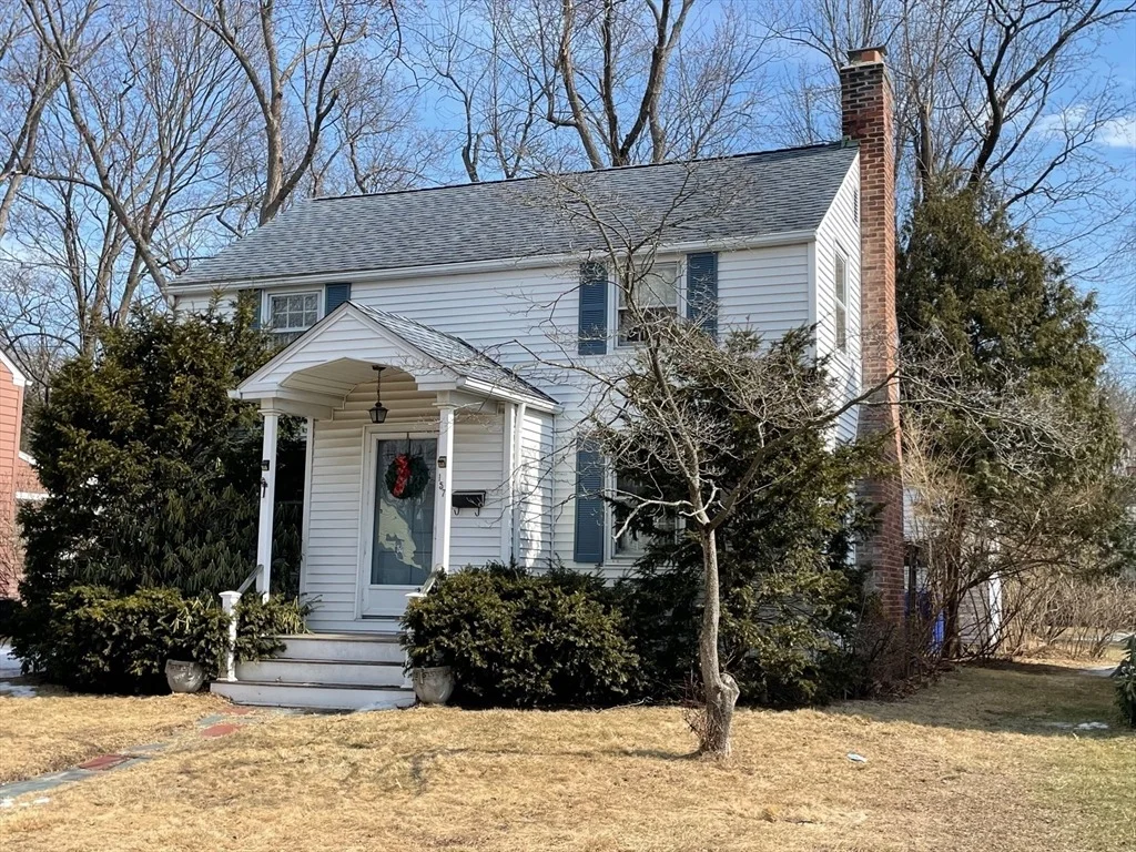 Photo of 157 Gillette Avenue