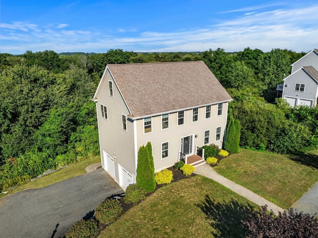 Photo of 22 Overlook Dr