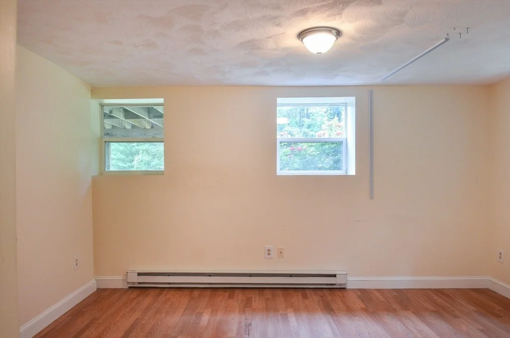 Photo of 169 Lyman Rd