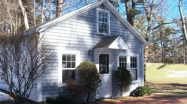 Photo of 151 Acorn St