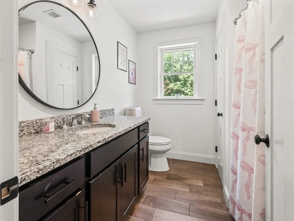 Photo of 25 Cobblestone Ln