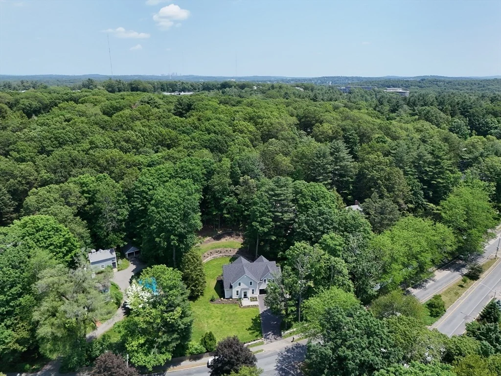 Photo of 98 Great Plain Ave