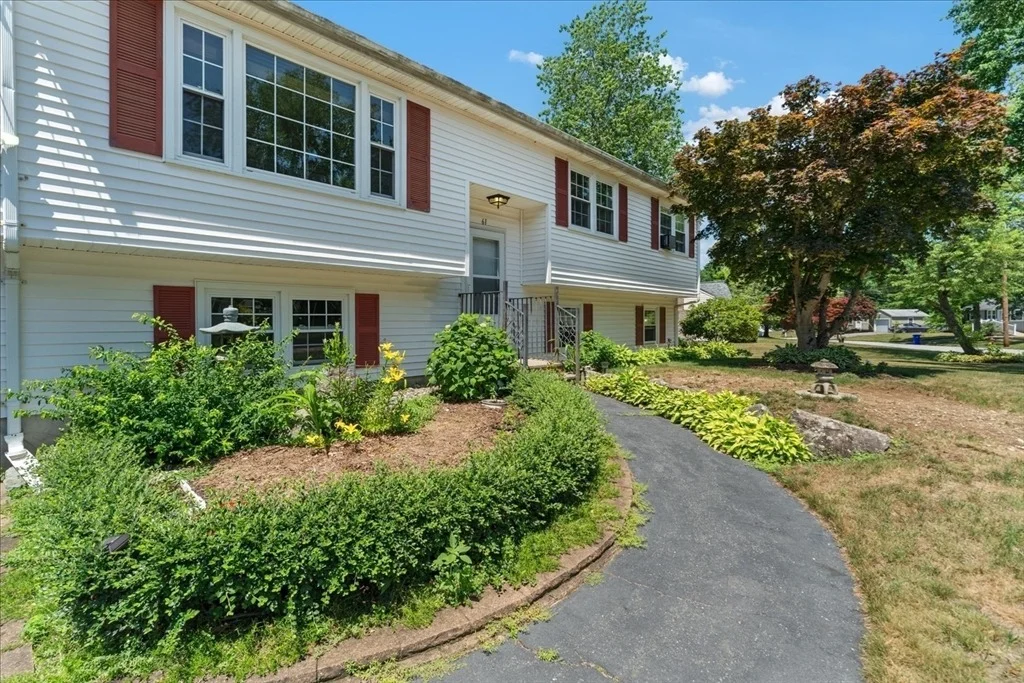 Photo of 61 Hemlock Drive
