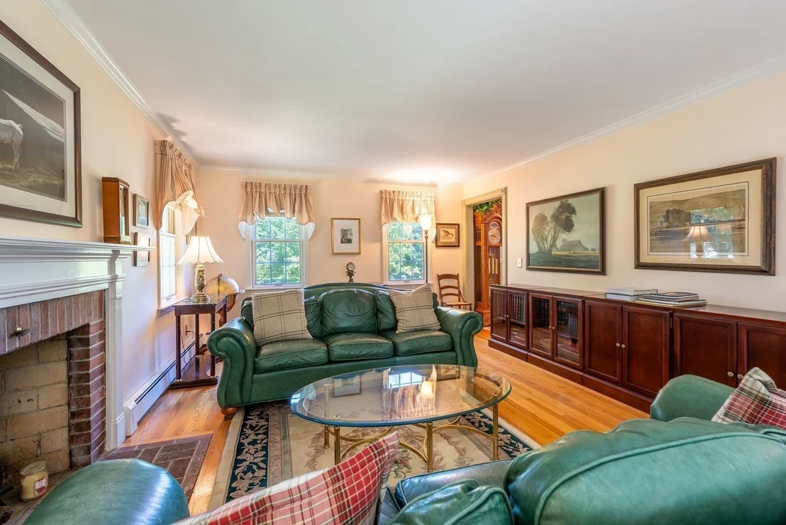 Photo of 120 Rolling Ridge Rd