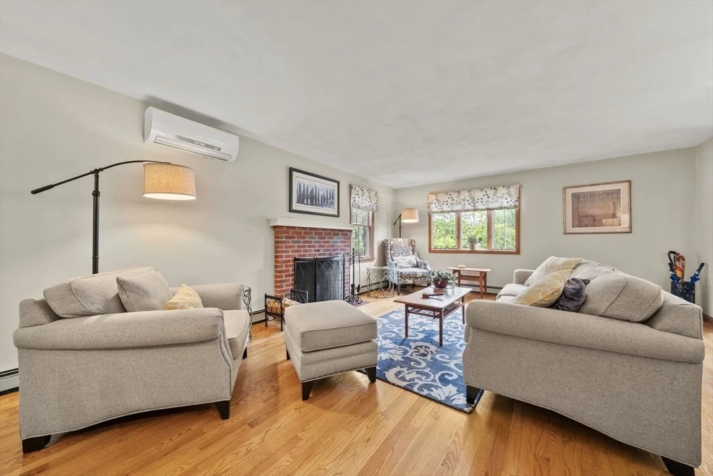 Photo of 71 Sheilas Way