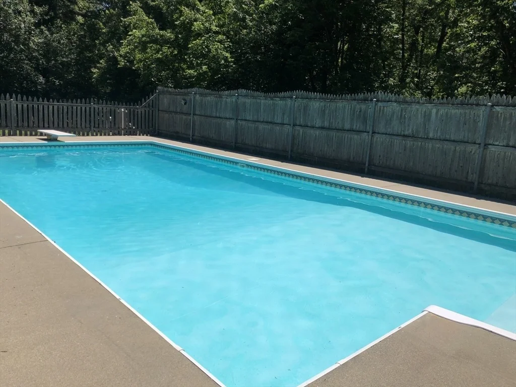 Photo of 27 Hillside Dr