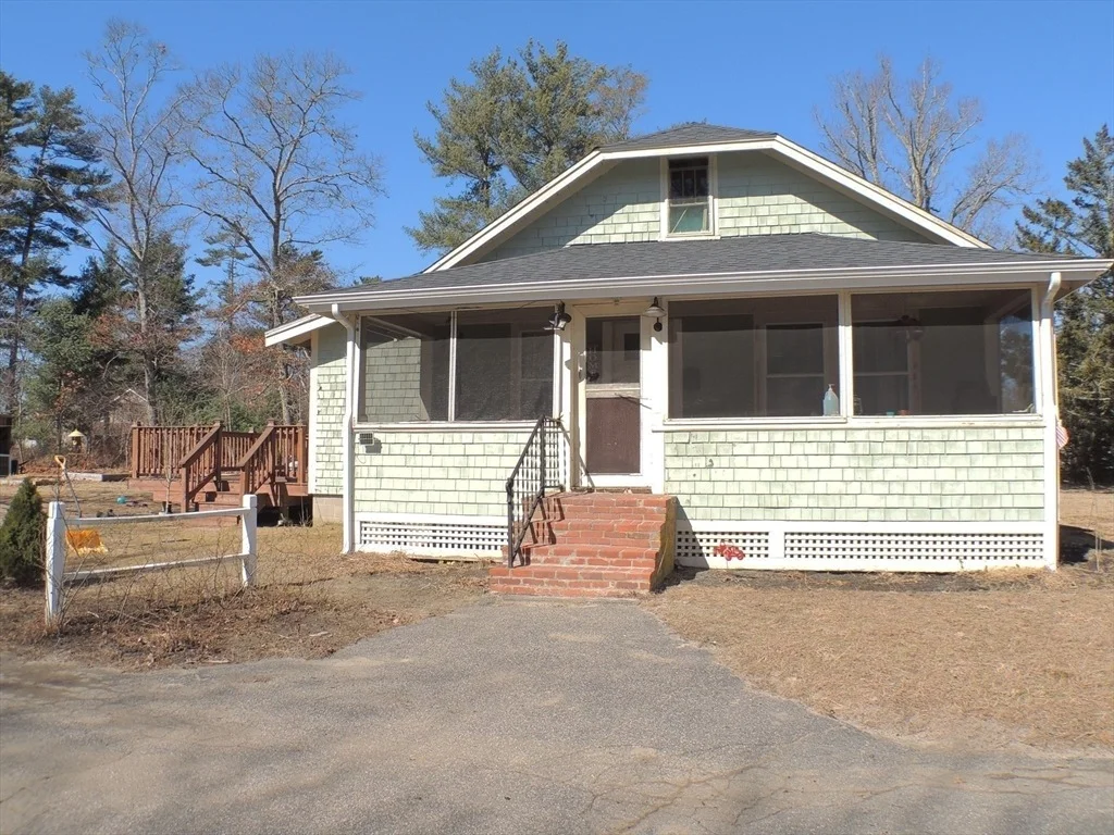 Photo of 2351 Cranberry Hwy