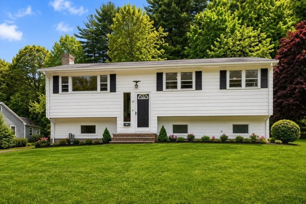 Photo of 33 Heather Drive