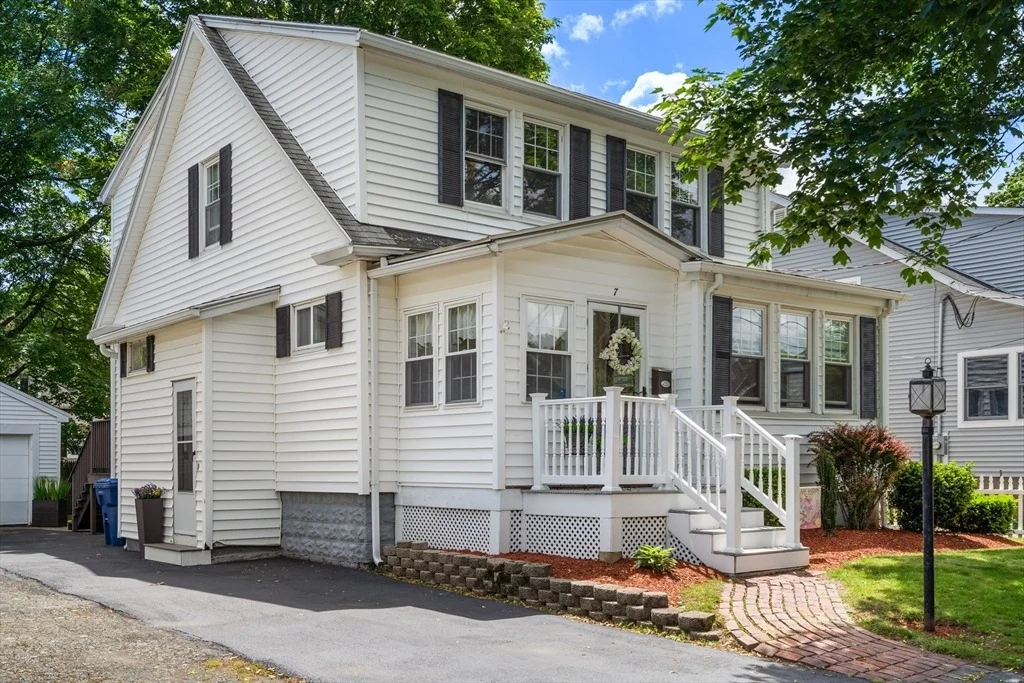 Photo of 7 Coolidge Rd