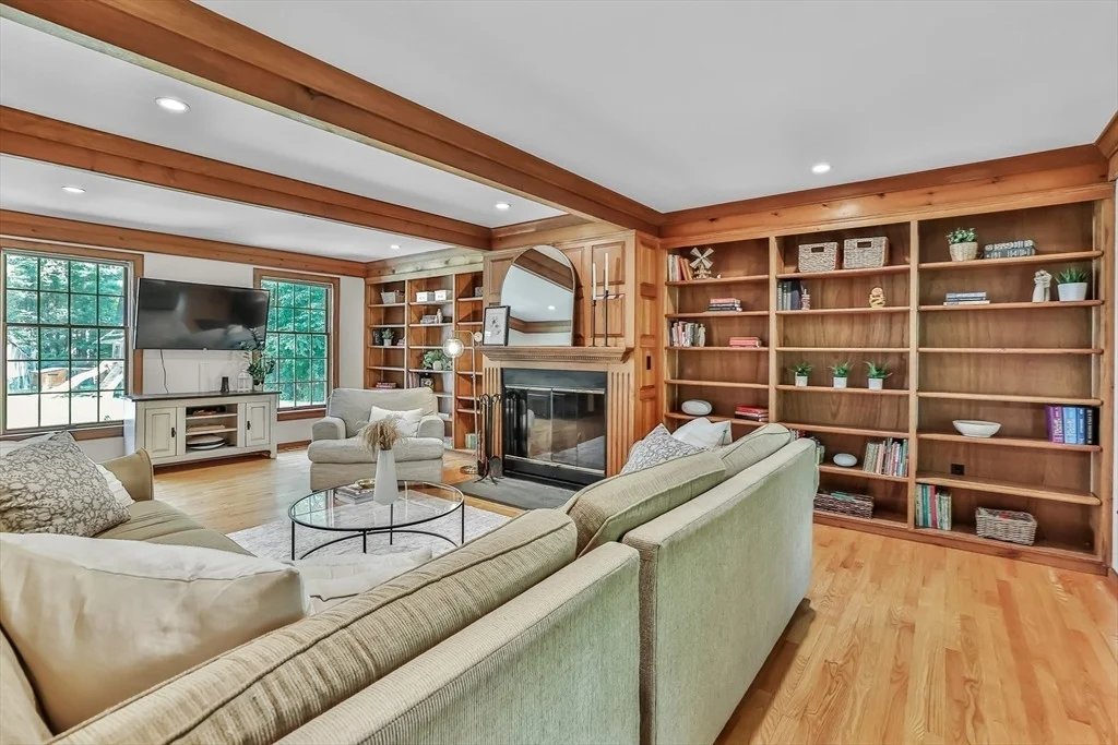 Photo of 43 Groton Road