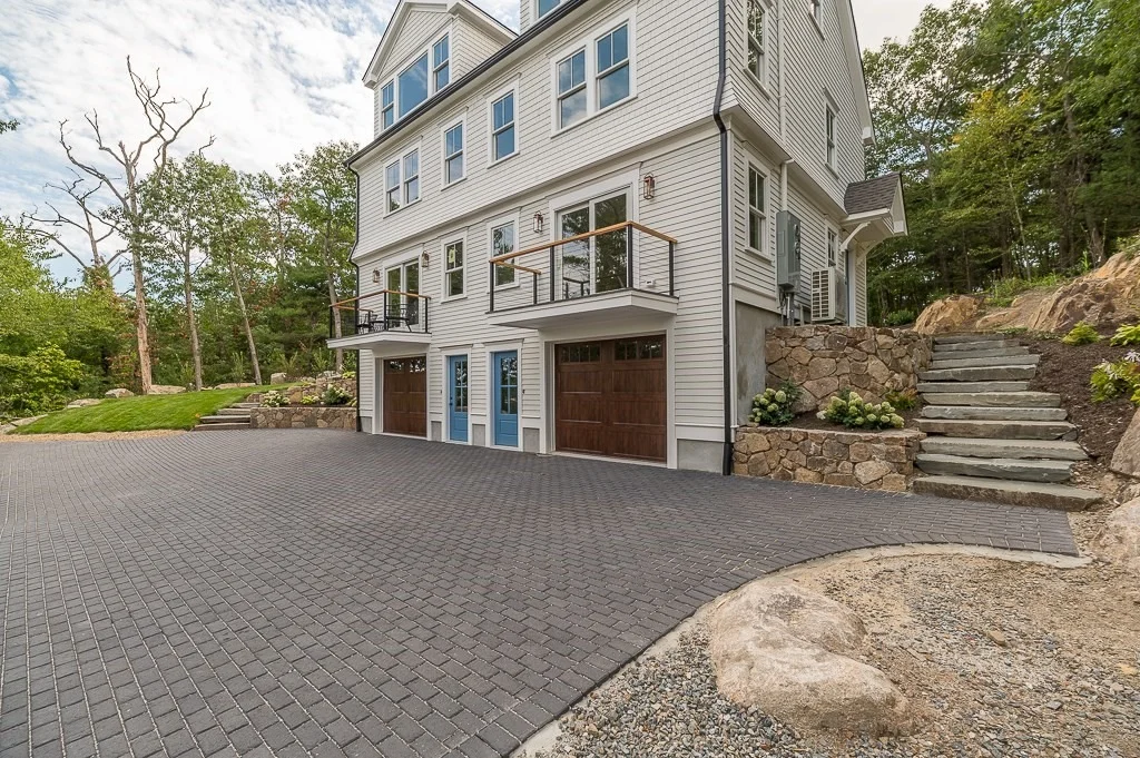 Photo of Unit A at 5 Samoset Rd