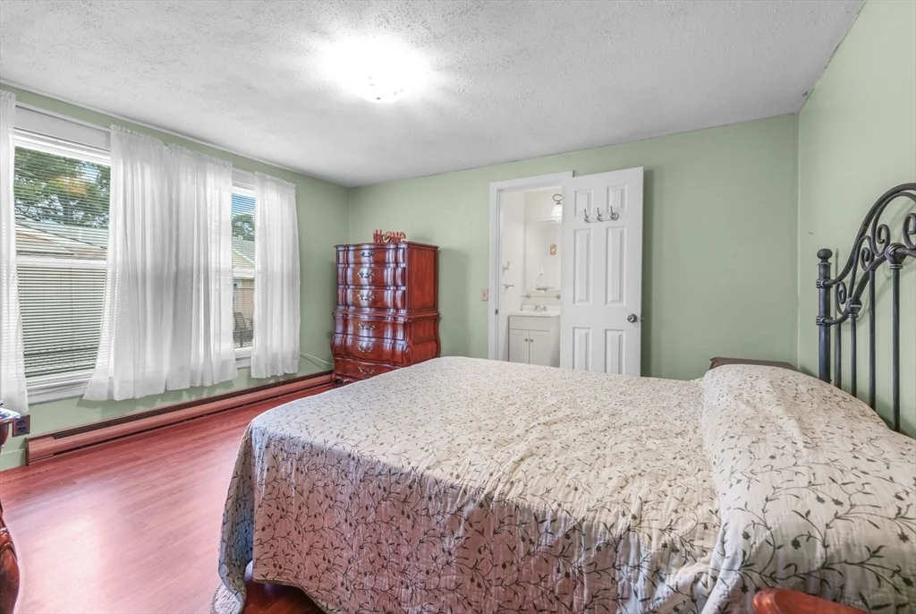 Photo of 8 Barnes St