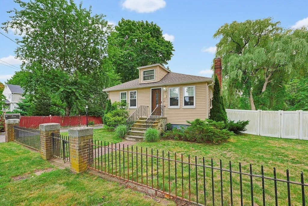 Photo of 53 Blaney Ave