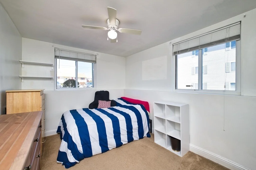 Photo of Unit 2 at 215 Glasgow St
