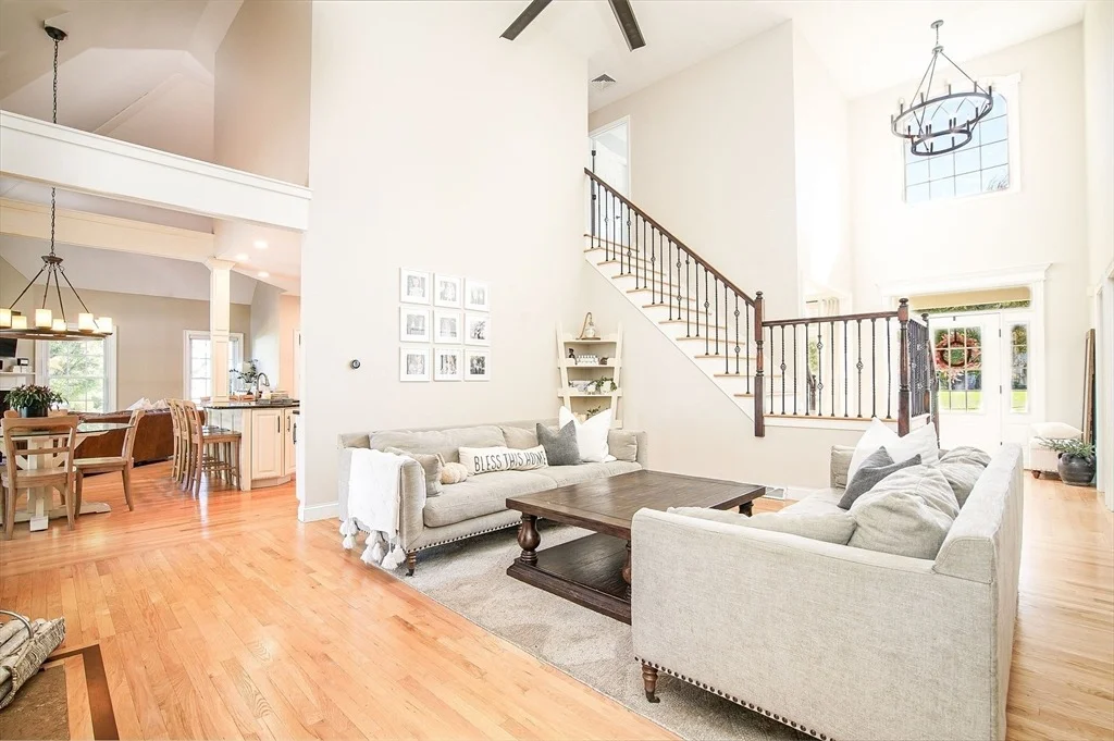 Photo of 451 Falley Dr