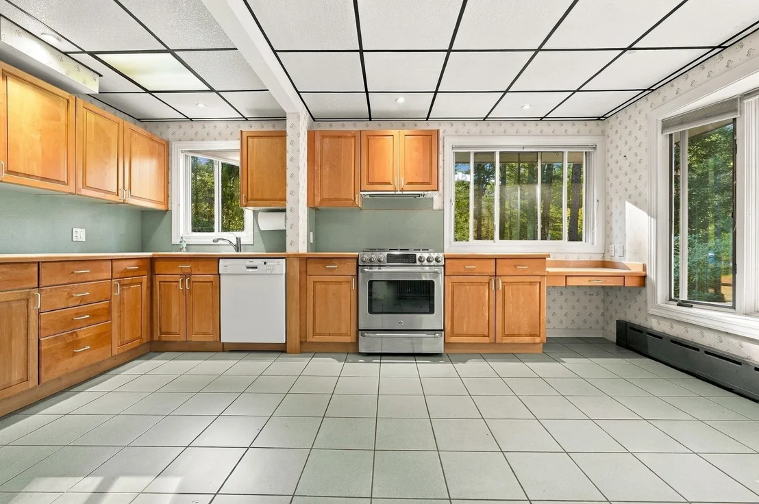 Photo of 14 Crooked River Rd
