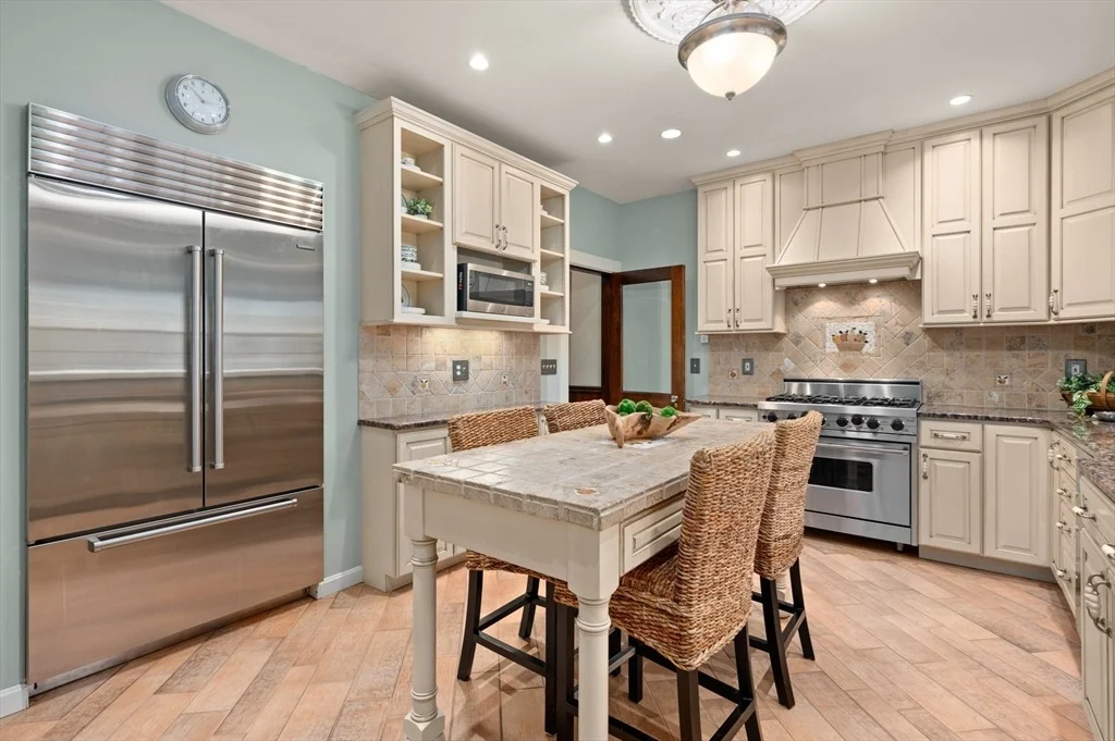 Photo of 90 Prospect St