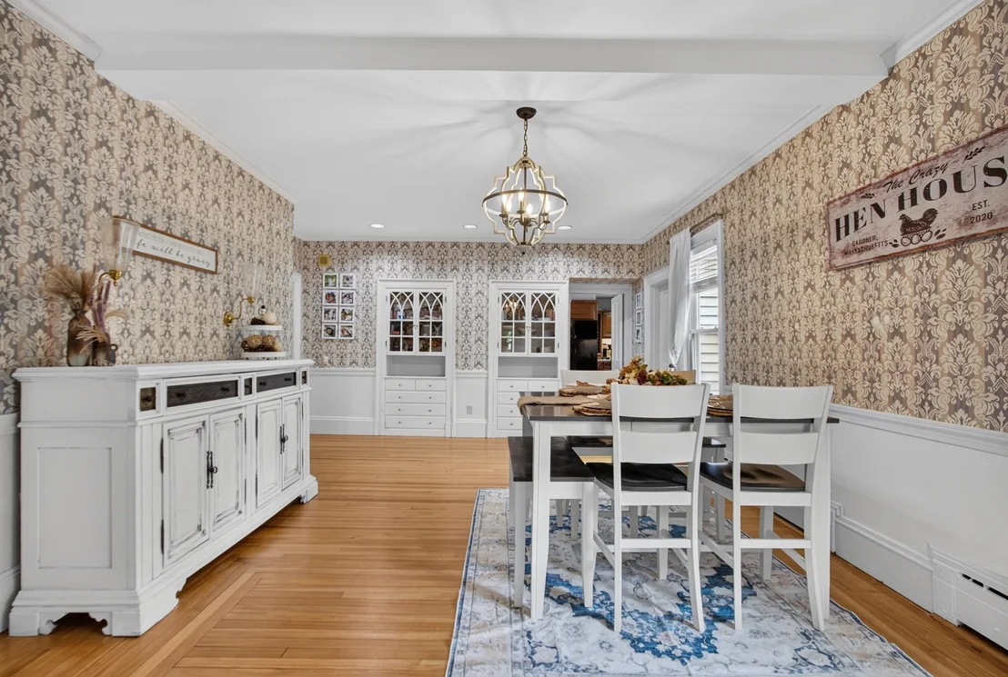 Photo of 141 Chestnut St