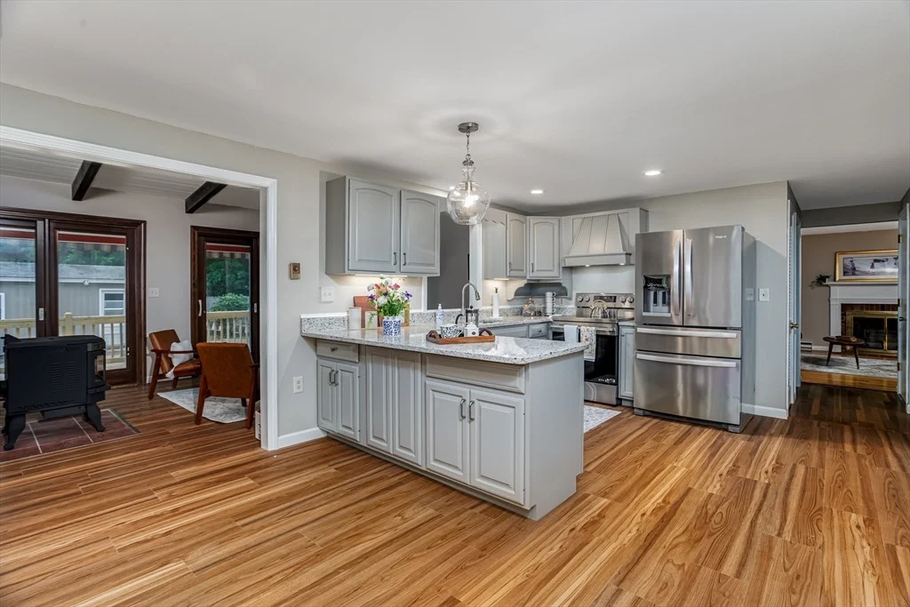 Photo of 106 Marshall St